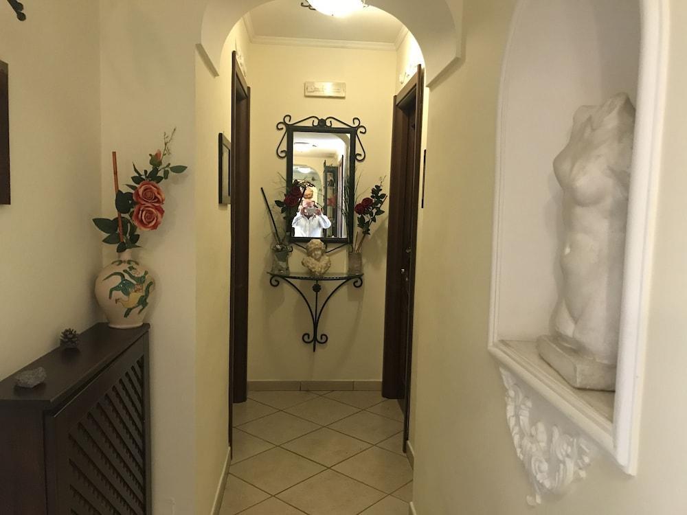 B&B Art Suite Principe Umberto Nápoly Kültér fotó
