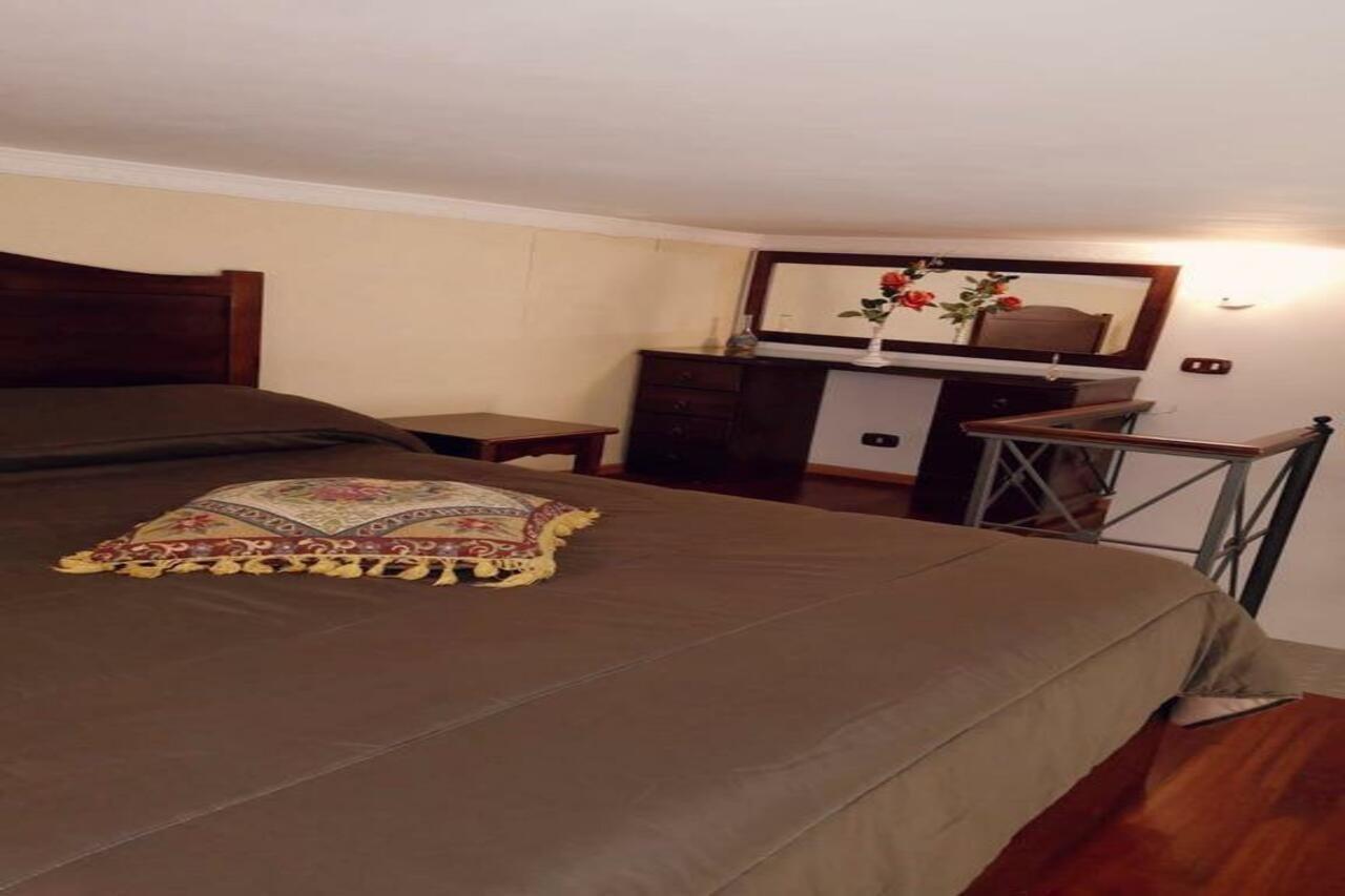 B&B Art Suite Principe Umberto Nápoly Kültér fotó
