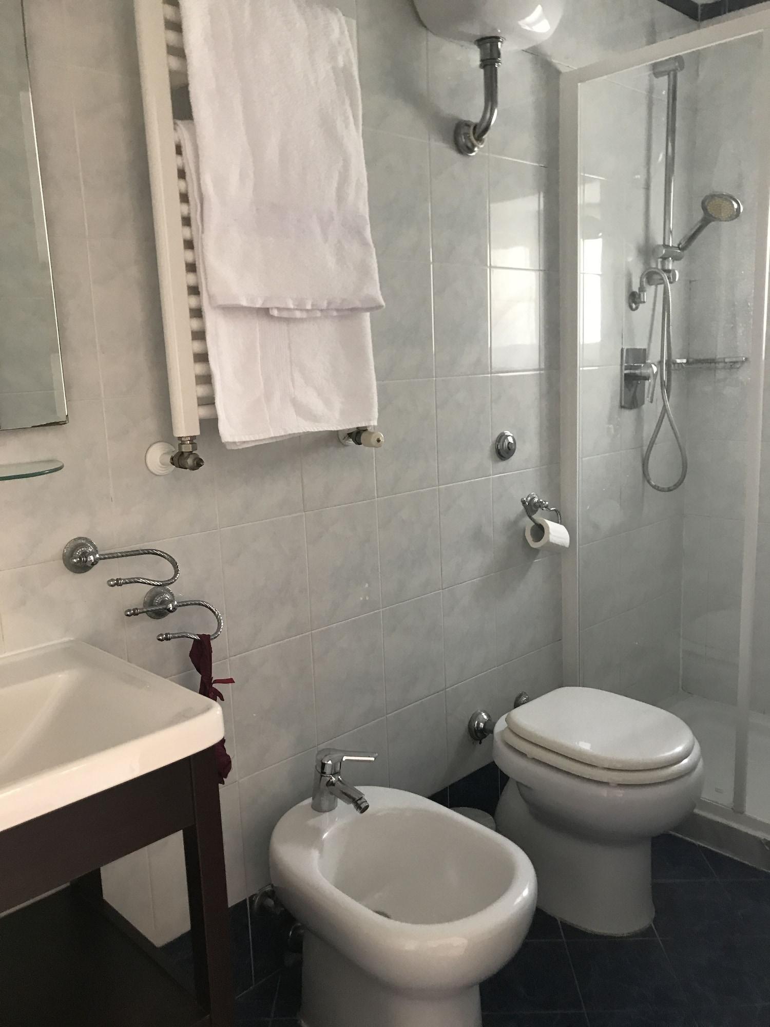 B&B Art Suite Principe Umberto Nápoly Kültér fotó
